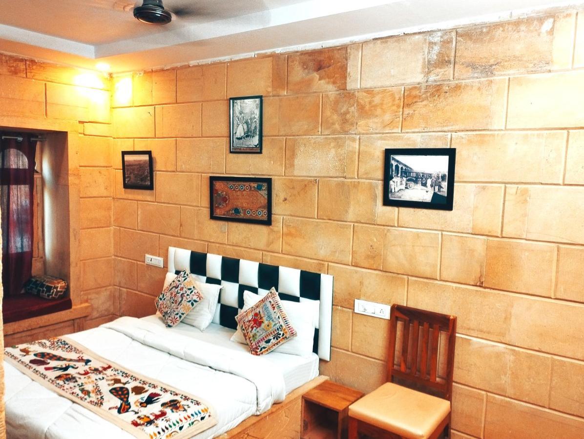 Hotel Jaswant Palace Jaisalmer Buitenkant foto