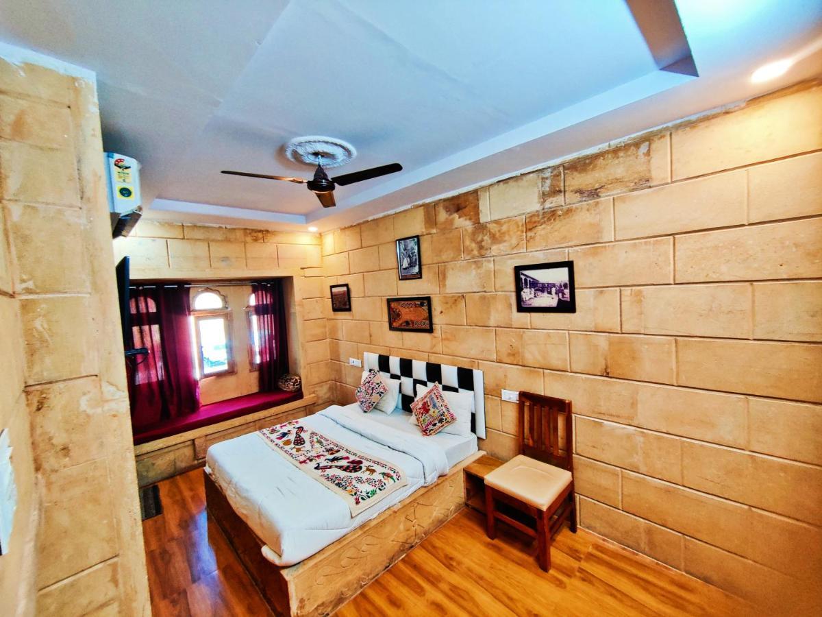 Hotel Jaswant Palace Jaisalmer Buitenkant foto