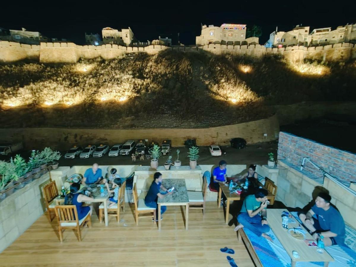 Hotel Jaswant Palace Jaisalmer Buitenkant foto