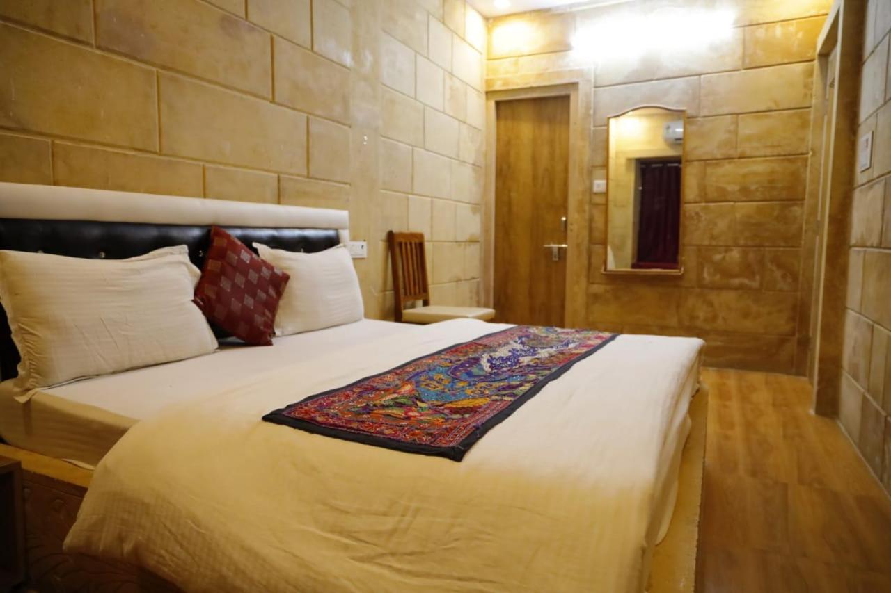 Hotel Jaswant Palace Jaisalmer Kamer foto