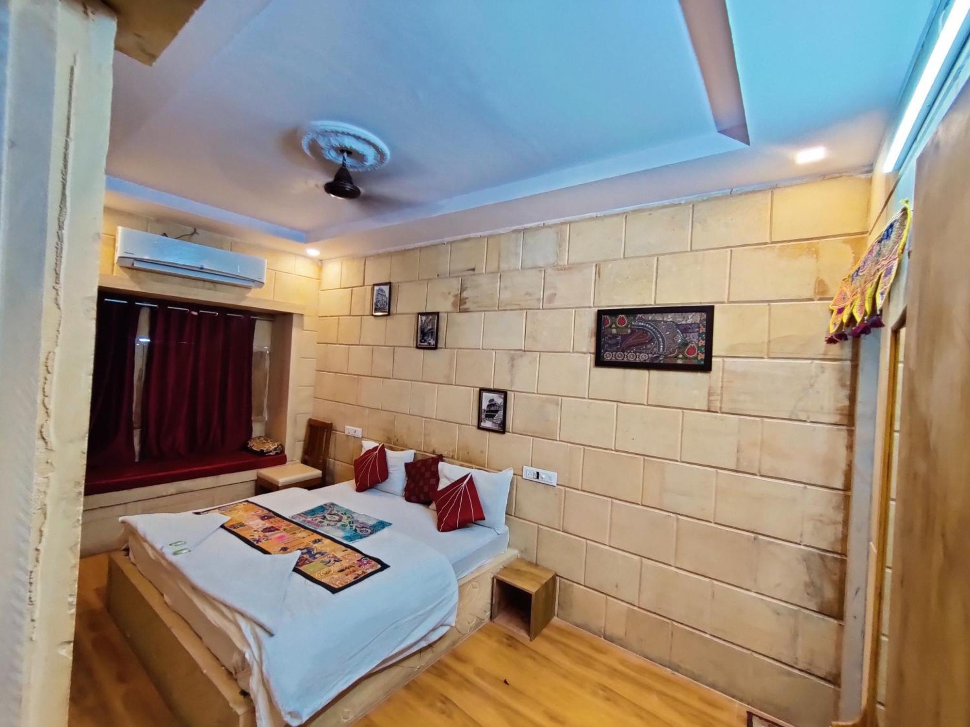 Hotel Jaswant Palace Jaisalmer Kamer foto