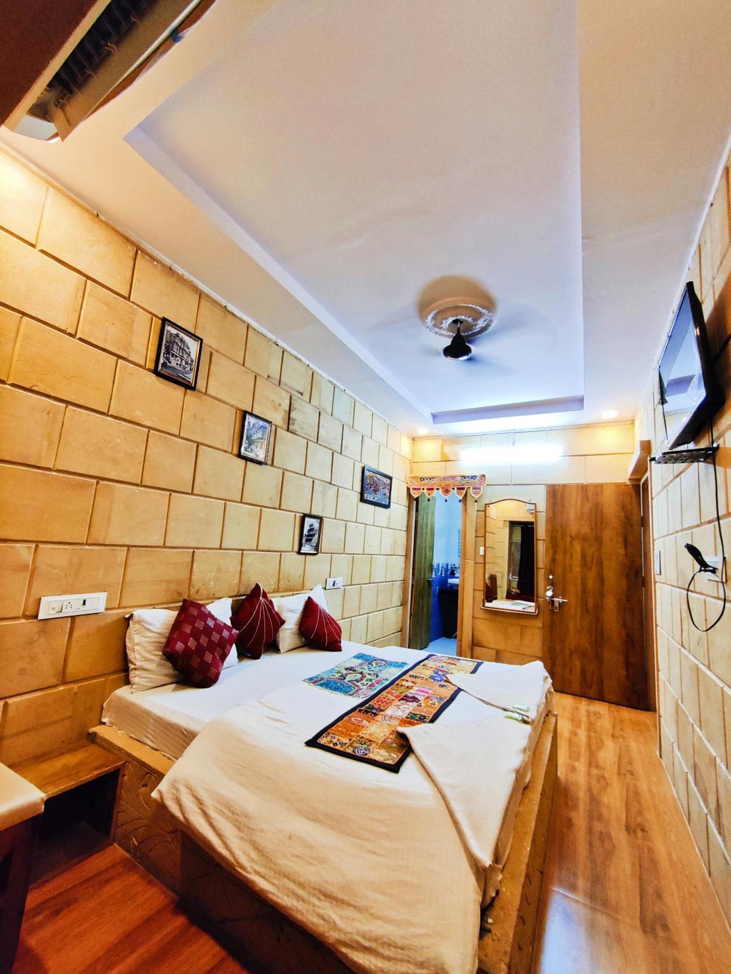 Hotel Jaswant Palace Jaisalmer Kamer foto